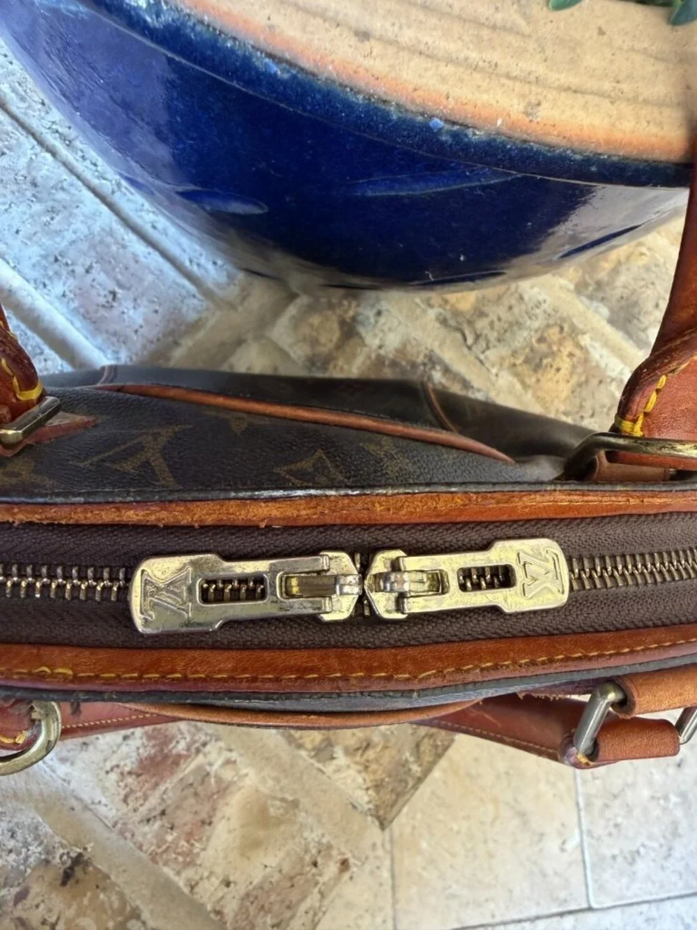 Louis vuitton ellipse bag MM vintage leather classic monogram print brown *read*
